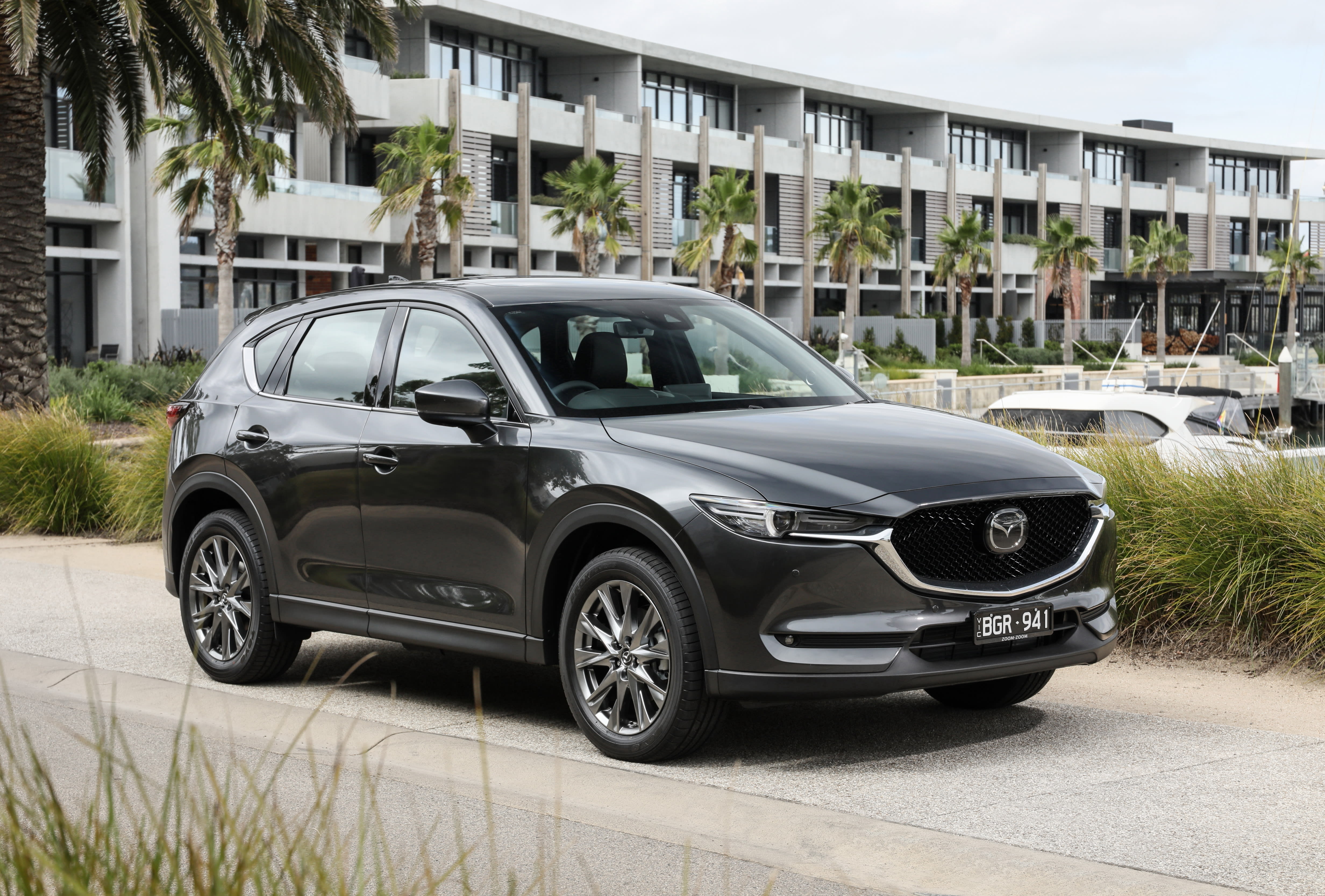 купить 2020 Mazda CX-5 или пригнать авто из США