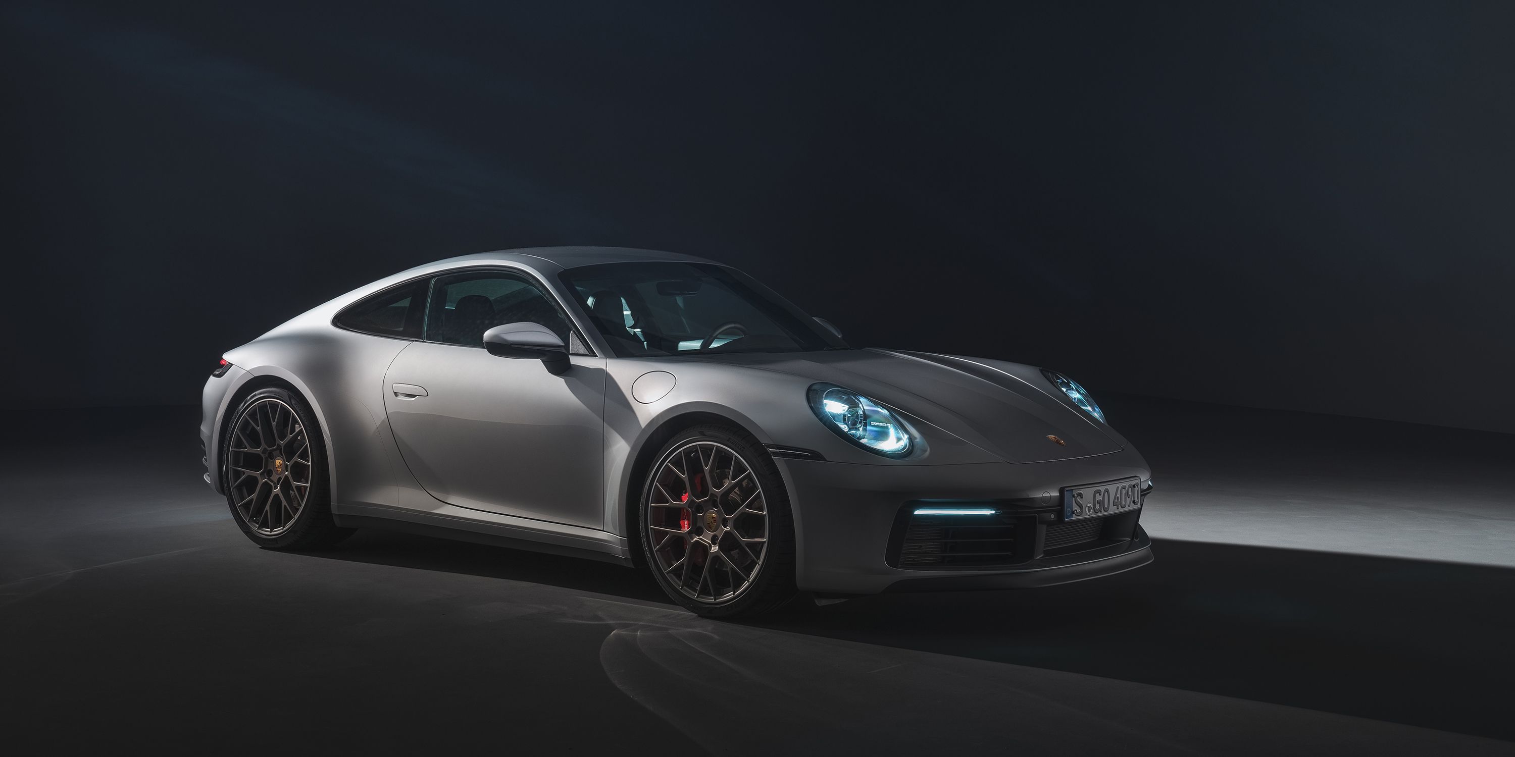 купить 2020 Porsche 911 или пригнать авто из США